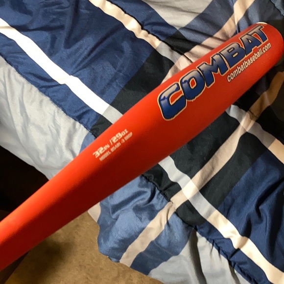 baseball bat - Picture 2 of 7